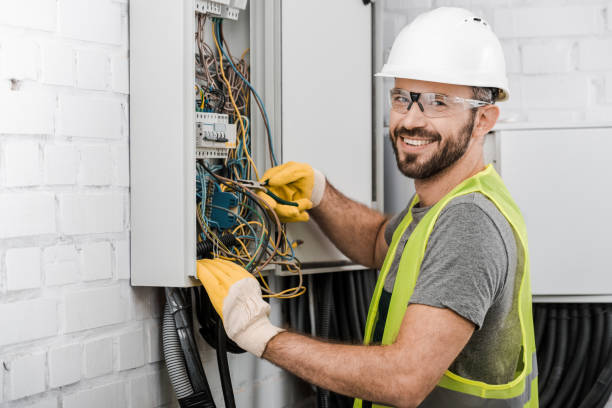 Best Circuit Breaker Repair  in East Alton, IL